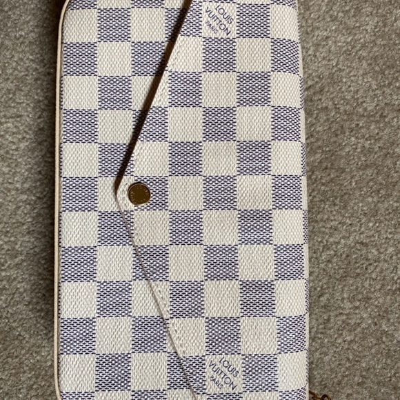 Louis Vuitton Felice Damier Azur BRAND NEW SOLD OUT - Picture 2 of 9